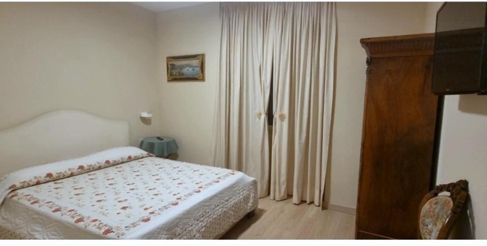 Toledo'S Rambla Casa Vacanze 那不勒斯 外观 照片